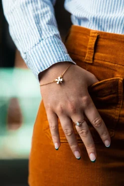 Sale Kiel James Patrick The Gold Four Leaf Clover Bracelet